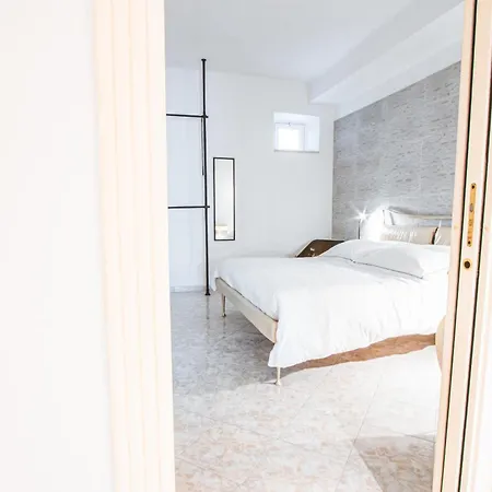 Favolhouse Apartman *